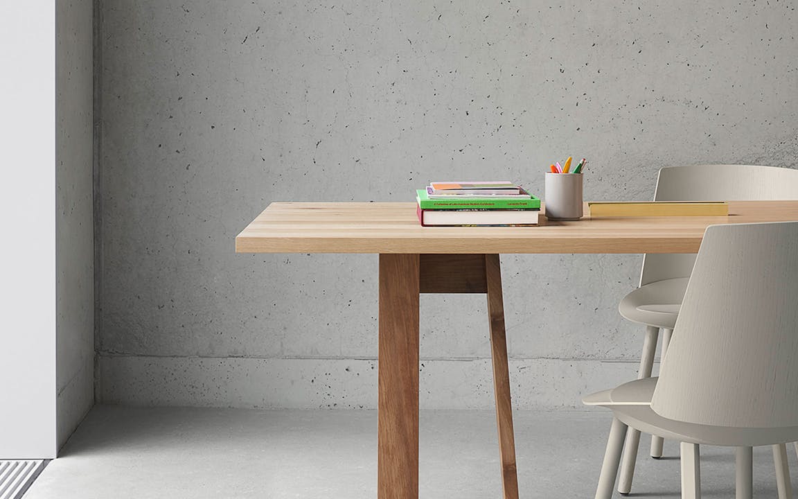 Desks and consoles catalogue image