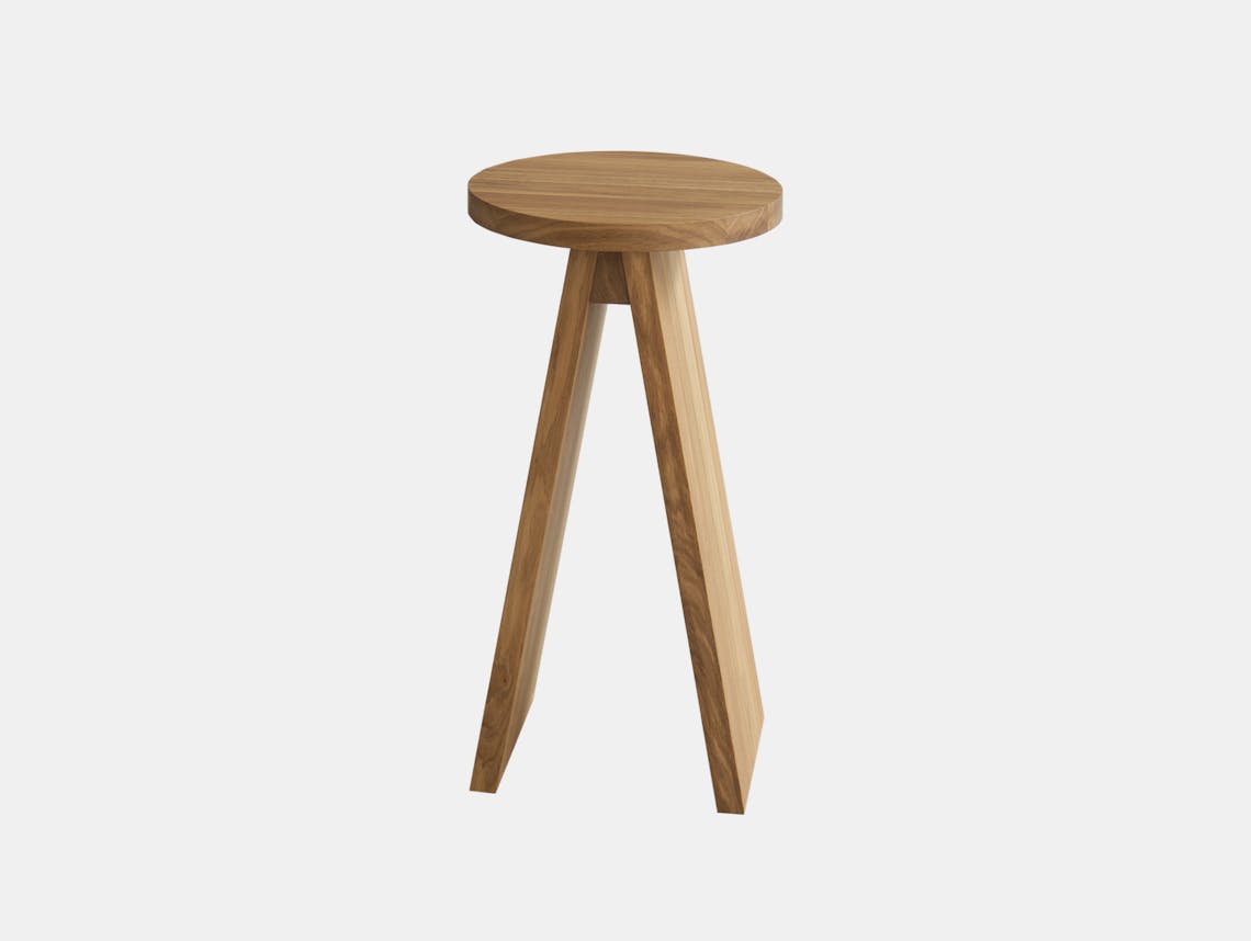 E15 stefan diaz ek01 stool oak