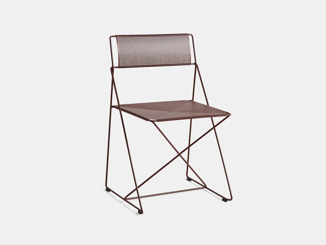 Hay niels jorgen haugesenx line chair iron red