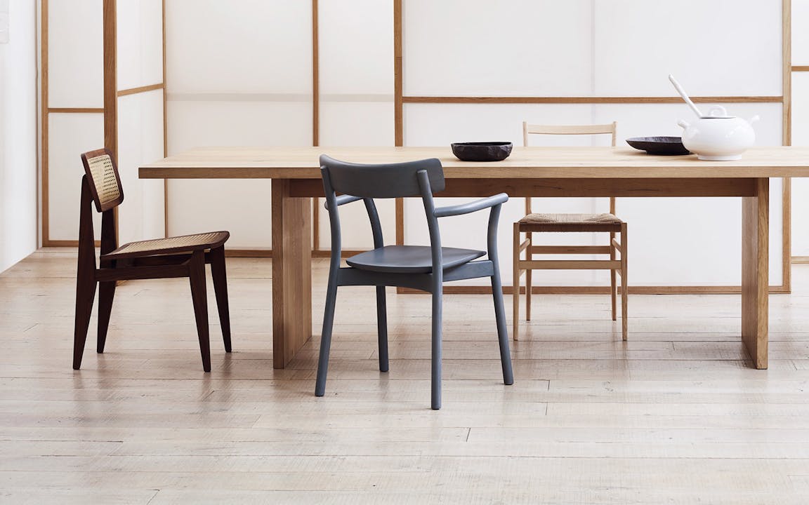 Dining tables catalogue image