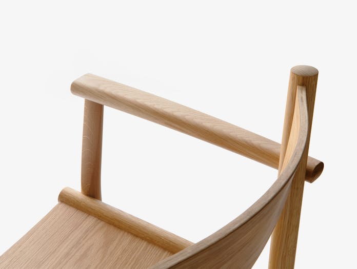 Nikari Kaksikko linea akademia armchair oak lifestyle2