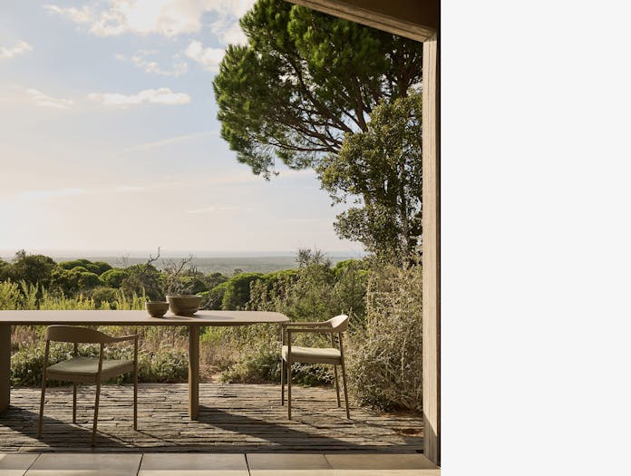 Tribu merckx maes illum armchair lifestyle 4